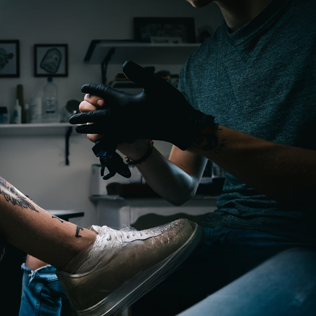 50pcs Black Disposable Nitrile Gloves for Dog Grooming