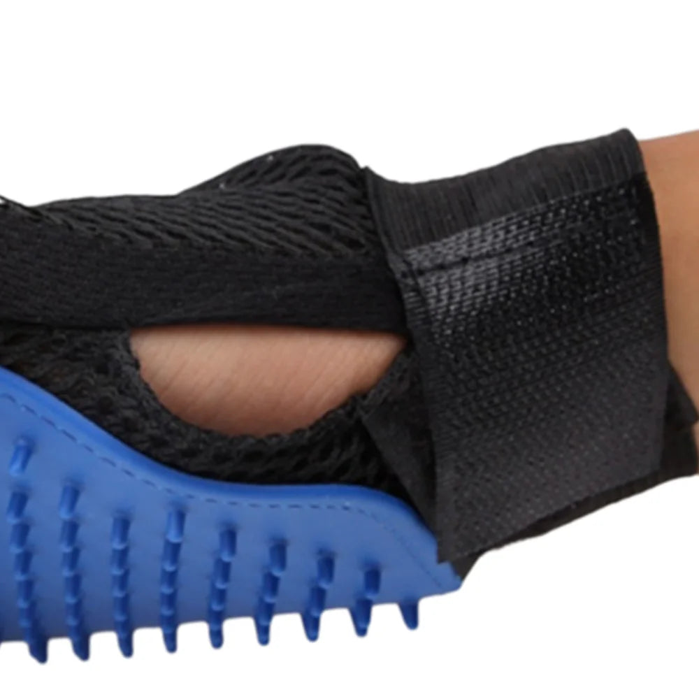5-in-1 Pet Grooming Gloves